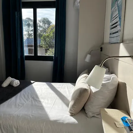 Cote Et 2* ビスカロッス