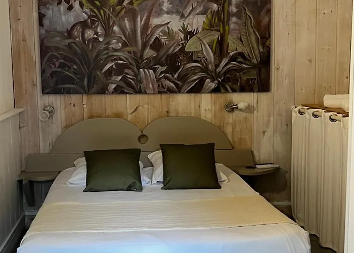 Cote Et 2* ביסקארוס